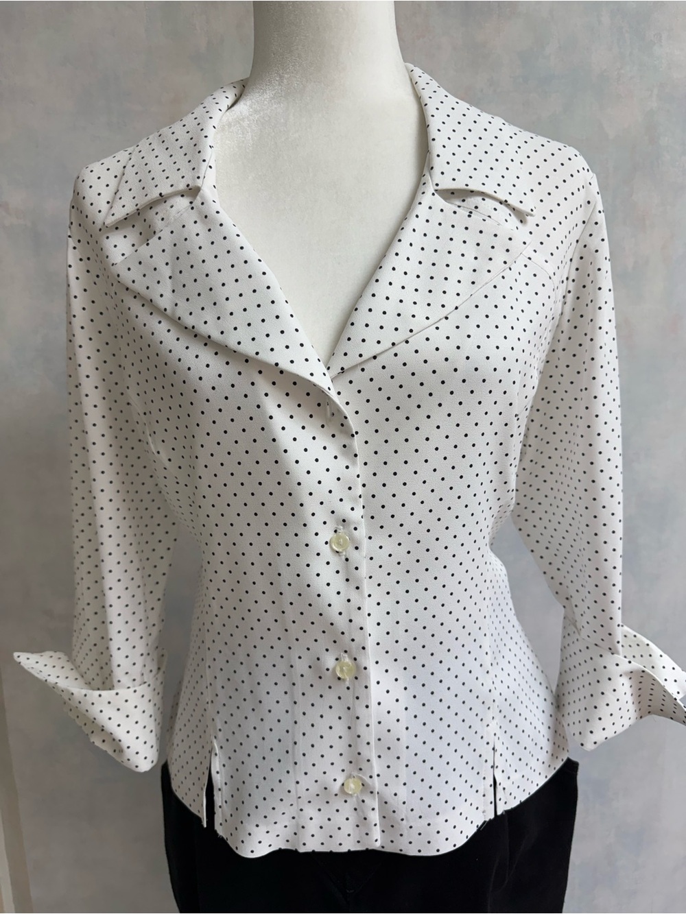 Dress Barn Polkadot Black & White Career Top, 3/4 Sleeves, V-Neck, Collar